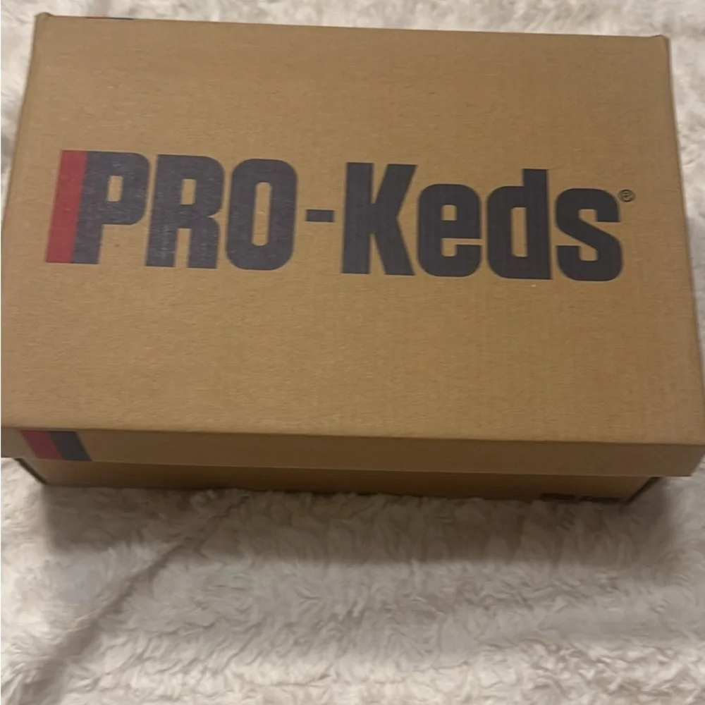 PRO-Keds Royal Hi Red Canvas High Top Sneakers Size 3.5M 5.5W New in Box